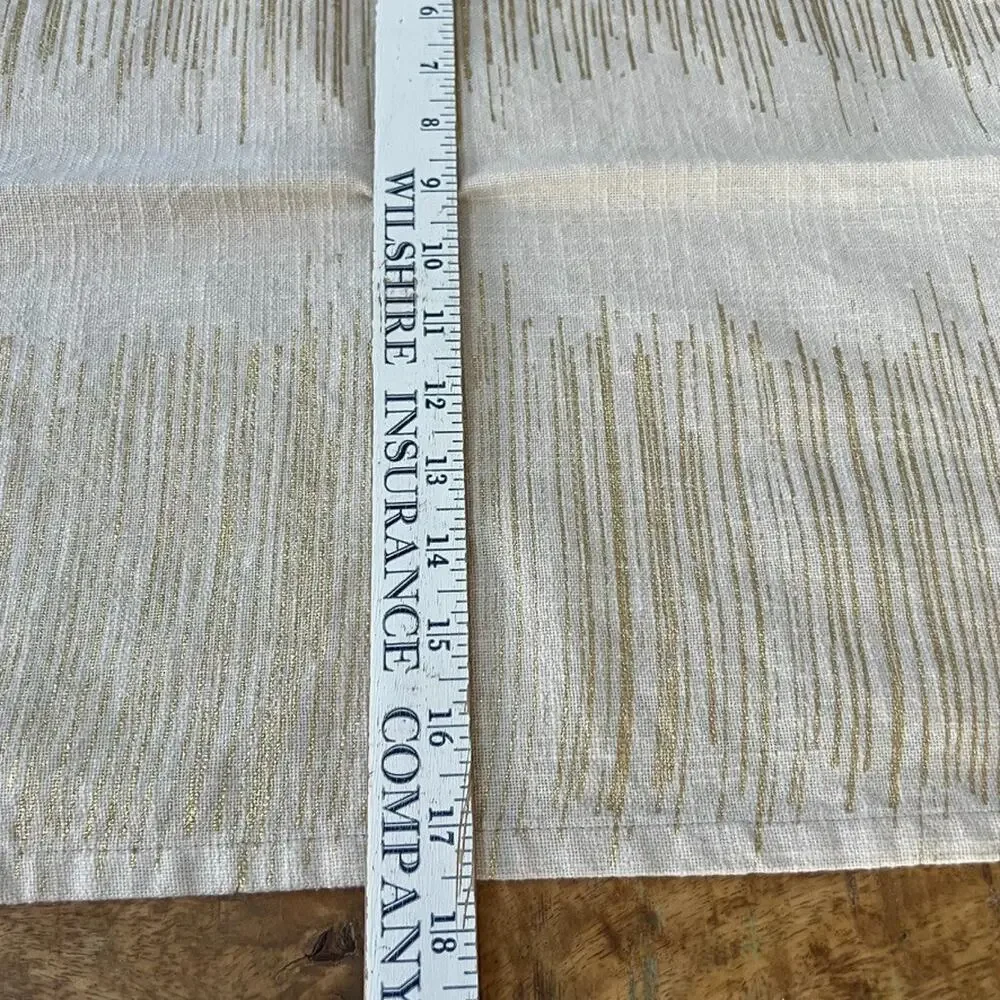 West Elm Napkin Set of 4 & Table Runner Bark Textured Jacquard Linen Blend